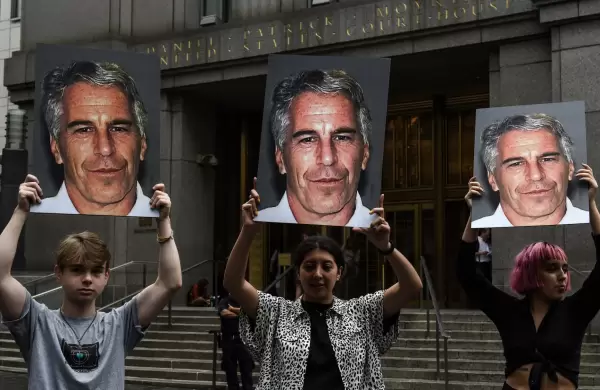 Los US$ 75 millones que demuestran el rol clave del Deutsche Bank en las denuncias sexuales contra Jeffrey Epstein