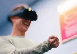 Zuckerberg sorprende al mundo tecnolgico con detalles de su prximo casco de realidad virtual: el Meta Quest 3