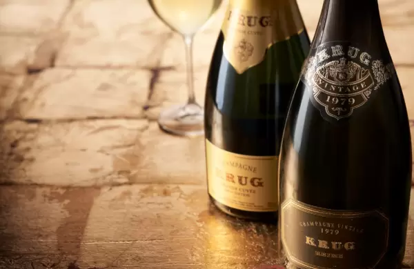 Es uno de los mejores champagnes del mundo y requiere más de 100 vinos para producirse