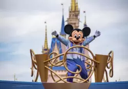 Disney tiene siete de los diez parques temticos ms visitados del mundo