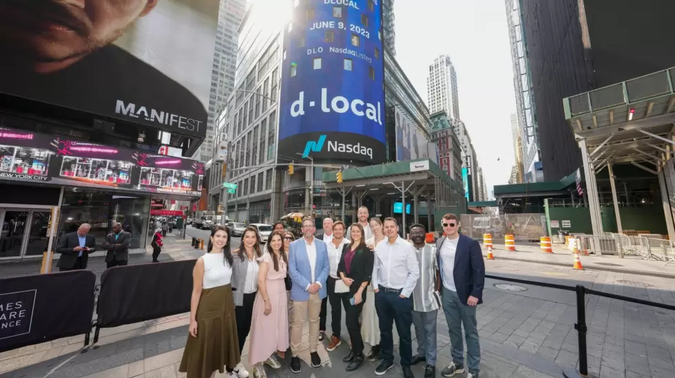 Equipo de dLocal en el Nasdaq. Foto: Difusin.