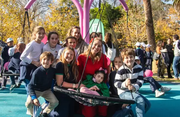 El Jardín Botánico de Montevideo inauguró un espacio de juegos accesibles e inclusivos