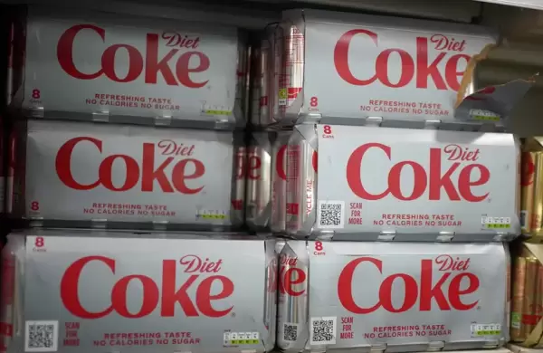 Es utilizado en la Coca Light y muy pronto ser declarado cancergeno: Lo que hay que saber sobre esta sustancia