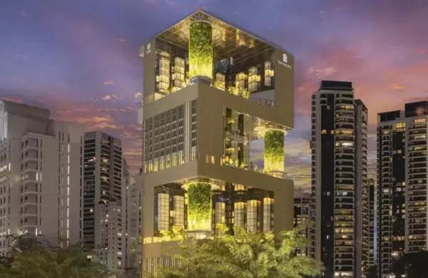 Recorrido por nuevo oasis tropical en las nubes de Singapur