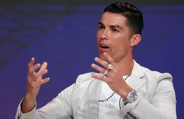 Cristiano Ronaldo se mete en el mercado de relojes de lujo e invierte en una plataforma online