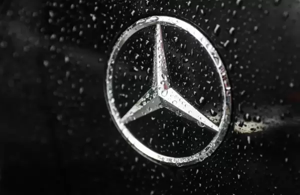 Son atractivas las acciones de Mercedes-Benz?