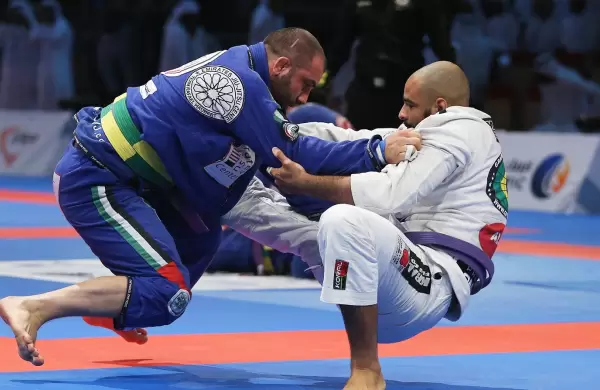 Cómo el jiu-jitsu brasileño, el arte marcial que practica Mark Zuckerberg, puede ayudarte a alcanzar el éxito profesional y personal