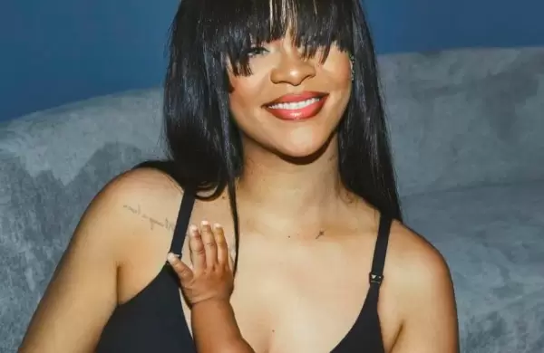 Rihanna lanz una coleccin maternal de ropa interior