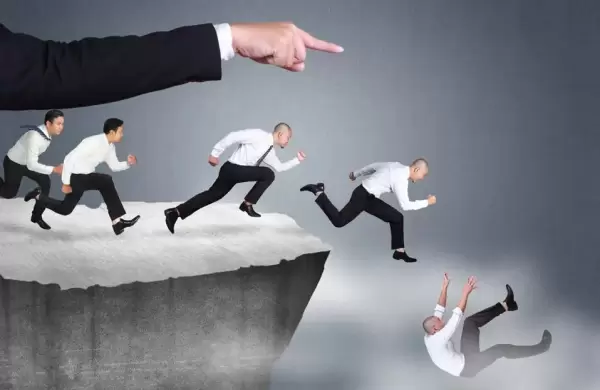 Estos puntos ciegos del liderazgo harn que los empleados sean ms desconfiados