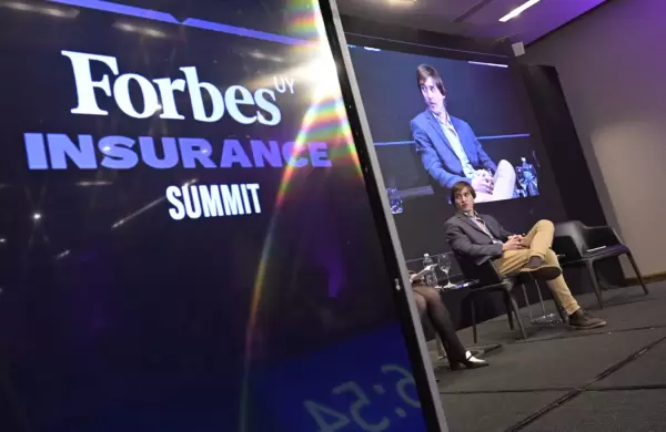 VIDEO | Corredor de autos y de seguros: los dos recorridos profesionales de Rodrigo Aramendía