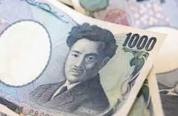 Por qué la moneda de Japón cae a níveles no vistos desde 1990