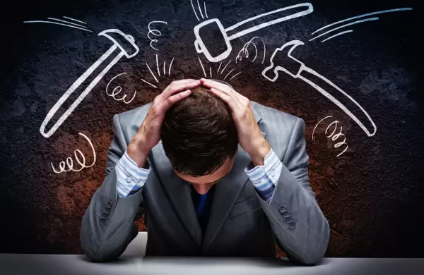 Qué es el "liderazgo agresivo", por qué está en auge  y cómo afecta el lugar de trabajo