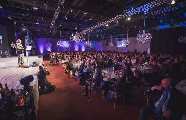 No fue una "alucinación": la inteligencia artificial generativa fue la gran protagonista de la Gala Endeavor