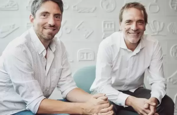 Con una inversión de US$ 2 millones y una fuerte oferta en fútbol, Nike anunció la reapertura de su local de Alto Avellaneda