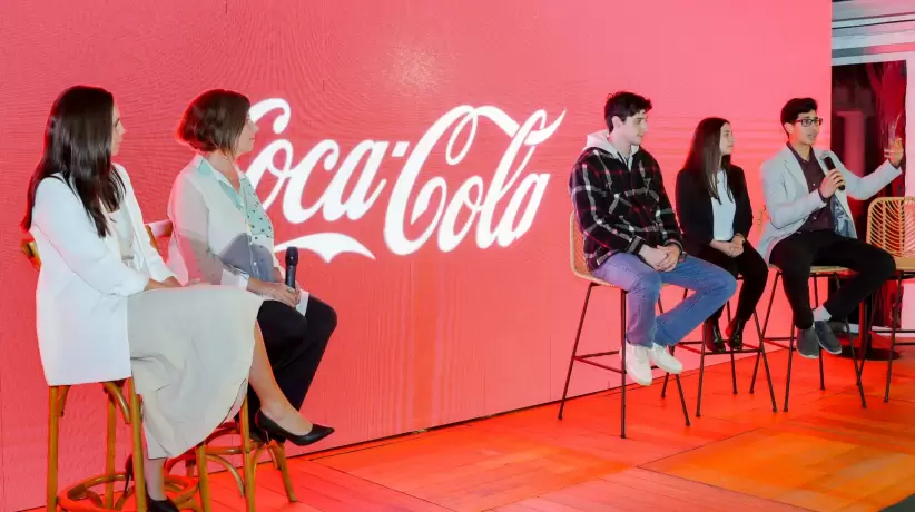 Coca-Cola Uruguay cre "Desafo Emprendedor". Foto: Difusin.