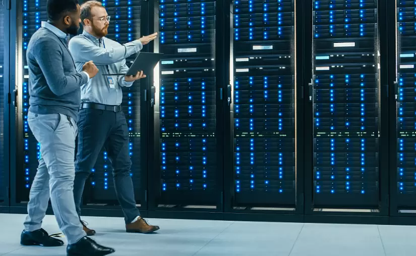 Director de Google revela tres empleos claves para la empresa: cuáles son y cuánto ganan