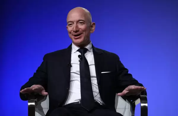 Esta es la monstruosa cifra que donó Jeff Bezos para ayudar a las personas sin vivienda