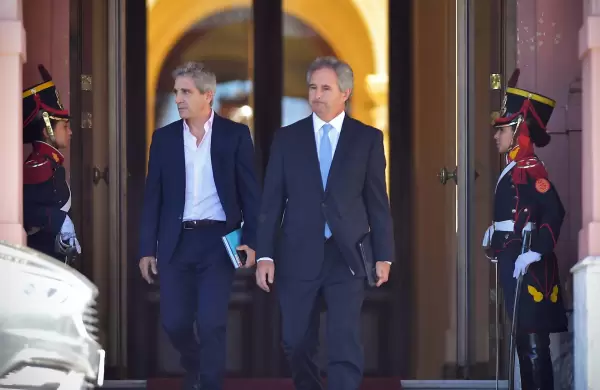 As cerr la primera jornada burstil de la era Milei mientras se esperan los anuncios de Luis Caputo para maana