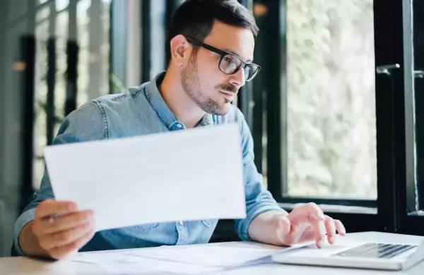 Segu los pasos de este experto para obtener rendimientos del 12% en dlares