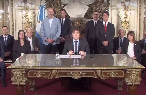 Entra en vigencia el mega DNU de Milei: cmo puede cambiar la economa diaria