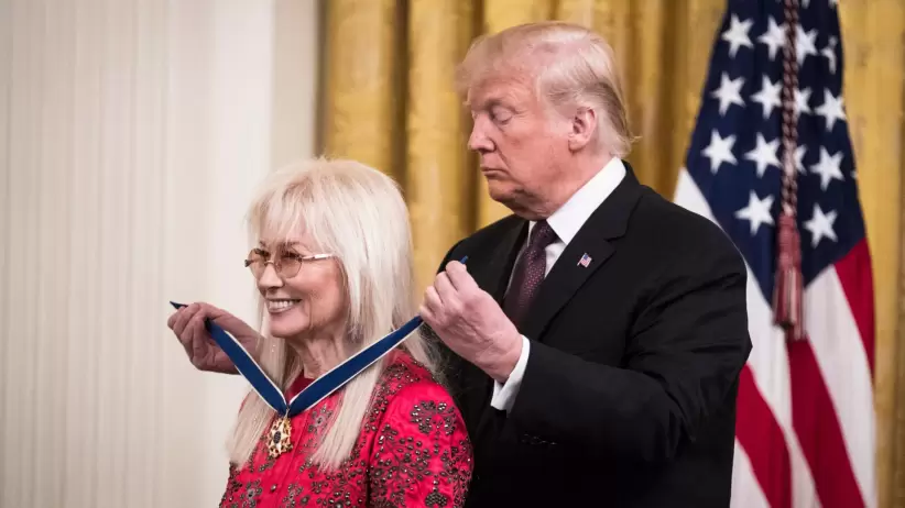 Miriam Adelson junto a Donald Trump