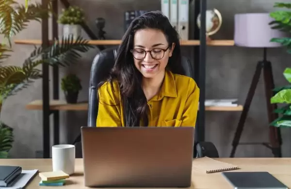 Cinco ideas de ingresos pasivos para 2024 aprovechando Amazon, ChatGPT y otras tendencias