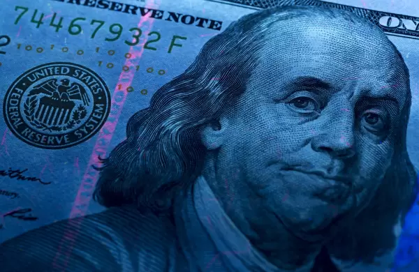 A contramano de Argentina, el dólar registra su mejor racha alcista desde febrero a nivel mundial