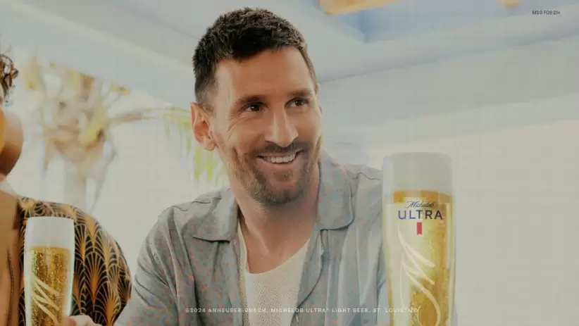 Messi en un anuncio de Michelob