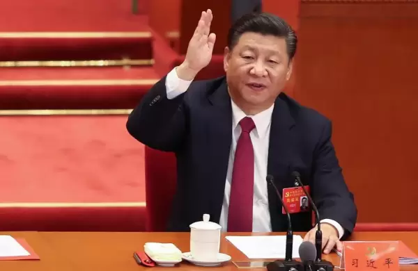 China responde al avance de Trump y eleva los aranceles a EEUU al 125%
