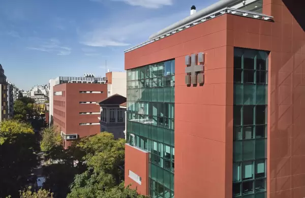 El Hospital Italiano fue reconocido como el principal centro médico académico de América Latina y escaló en el ranking mundial