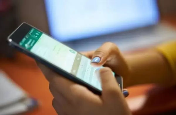 Qué se sabe de la nueva función de WhatsApp que te permitirá comunicarte con otras apps de mensajería