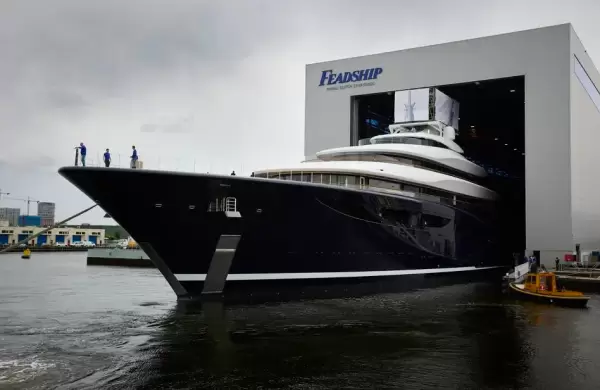 Feadship lanza el primer superyate propulsado por hidrgeno