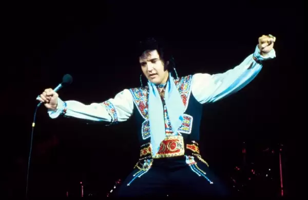 "Va a suceder": Qué se sabe de la nueva película sobre Elvis en la que trabaja Baz Luhrmann