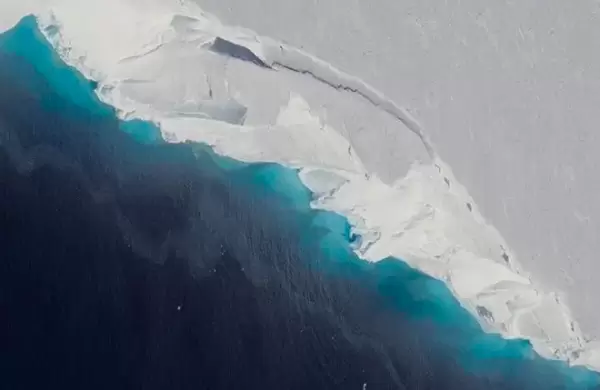Qué es el "glaciar del fin del mundo" y por qué los científicos predicen niveles del mar devastadores