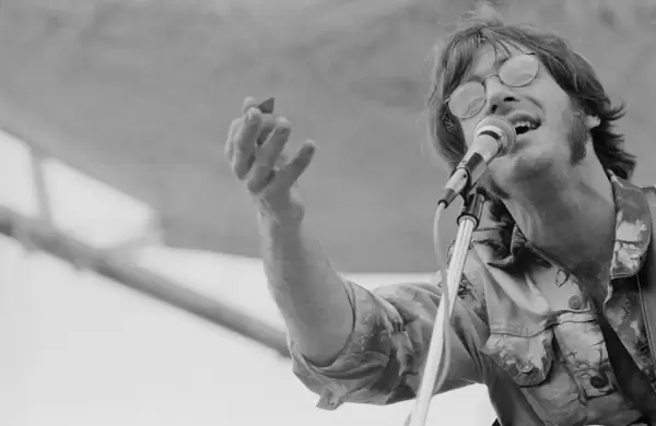 As ser la subasta de instrumentos, joyas y ropa de los Beatles, los Stones, Queen y ms