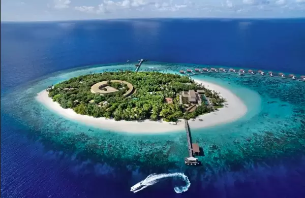 Este resort de lujo en Maldivas es un paraíso para practicar snorkel y buceo