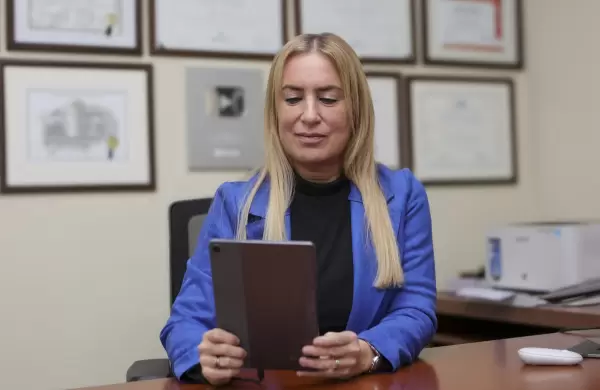 Carolina Abuchalja: "Hoy no sabemos qu buscar en un lder"