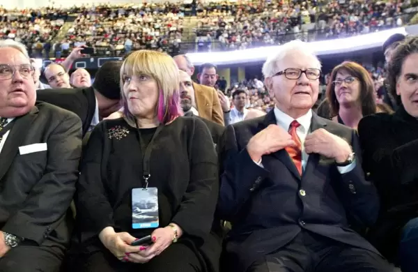 Conocé a los hijos de Warren Buffett, los filántropos más poderosos de Estados Unidos