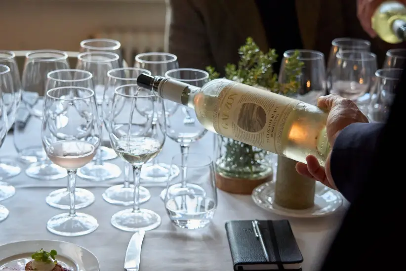 Bodega Garzón destaca sus vinos blancos y rosados para 2024