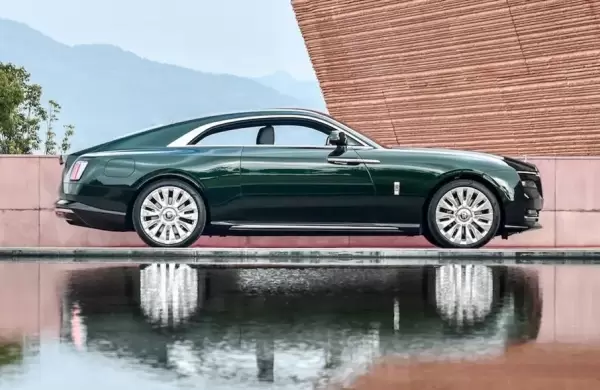 Así es el Spectre Coupé, el primer auto totalmente eléctrico de Rolls-Royce que lleva el superlujo a un nuevo nivel