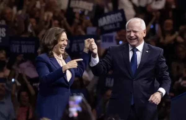 Con cunto patrimonio llega Tim Walz, el candidato a vicepresidente de Kamala Harris, a estas elecciones