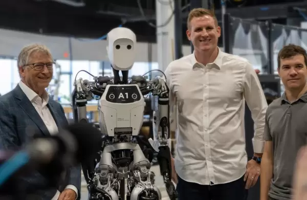 As son los robots humanoides que se construyeron en silencio por 8 aos y enamoraron a Mercedes Benz