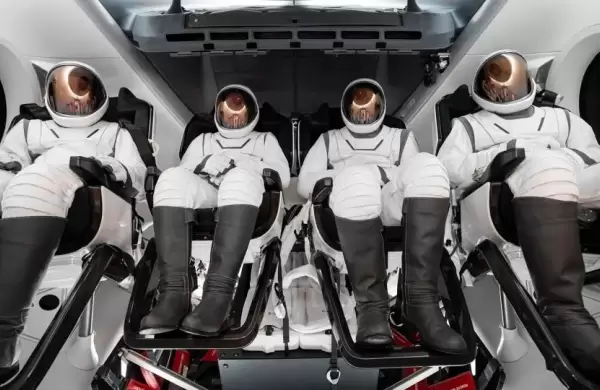 SpaceX enviará a cuatro personas a caminar por el espacio y si tiene éxito será la primera empresa privada en conseguirlo