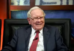Los últimos movimientos de la cartera de Warren Buffett: ¿en qué ajustó y dónde apostó?
