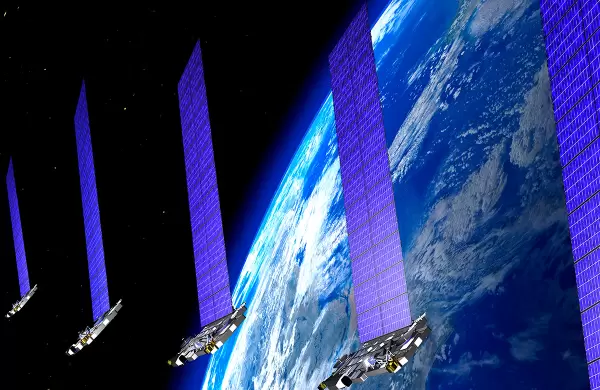 Científicos contra los 6.000 satélites de Starlink: "Paralizan investigaciones vitales sobre el universo"