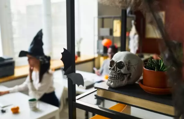 Halloween en la oficina: iniciativas y beneficios de los eventos temáticos en el trabajo