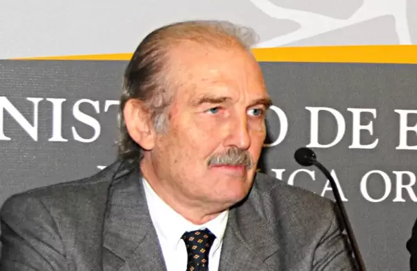 Falleci el economista Carlos Steneri, uno de los arquitectos de la salida de la crisis del 2002