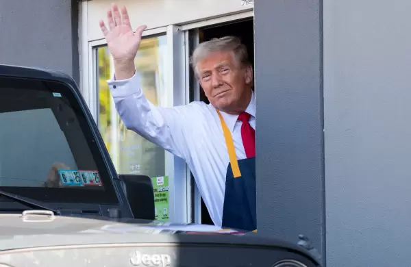 Qué multimillonarios se verán beneficiados con la suspensión de aranceles de Trump