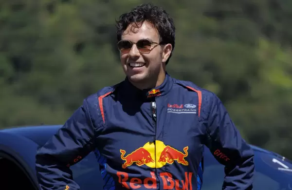 Checo Pérez con Forbes Argentina: "Es más difícil para un piloto latino llegar a la Fórmula 1"