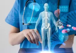 IA física: cómo los robots inteligentes pueden transformar los hospitales y la atención a personas mayores